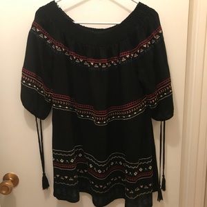Lush off the shoulder dress size small